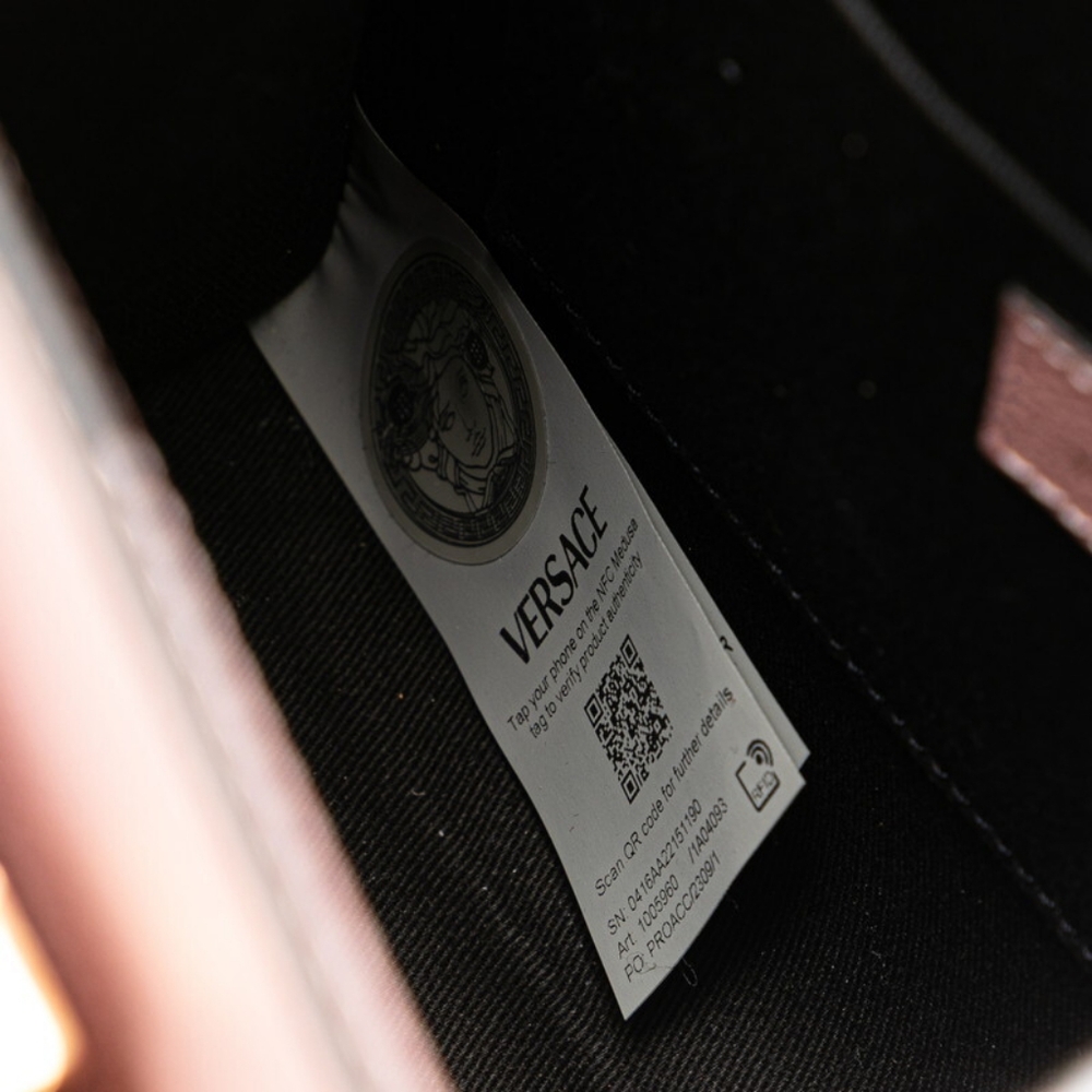 Like New Versace Virtus Pink Leather 2 Way Bag! - Picture 7 of 15